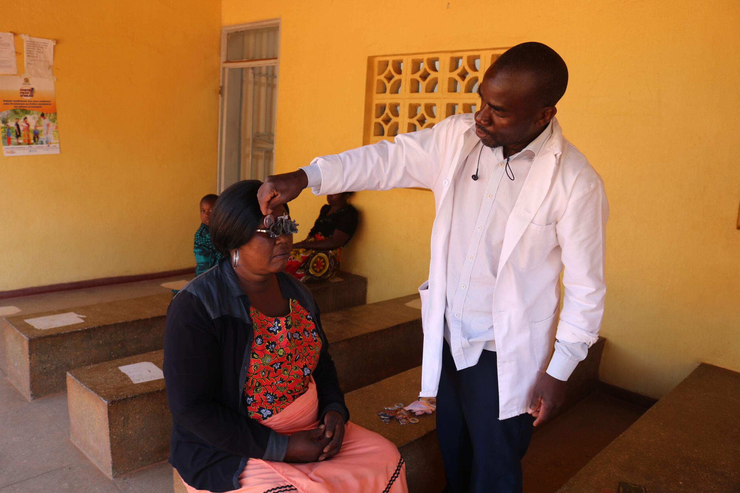 Read more about the article Orant Improves Eye Health in Rural Malawi